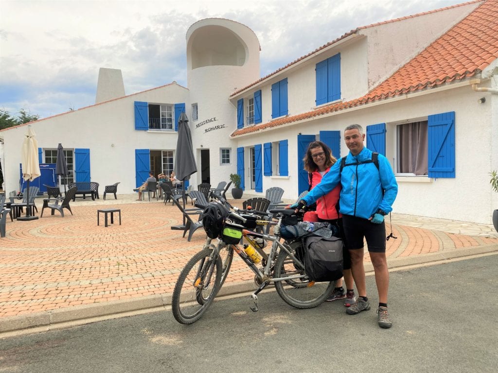 Labellisé Accueil vélo - Groupe ou individuel - Bivouac en toile - Chambre d’hôte - Appartement - Vélodysée - Balade à vélo - Location